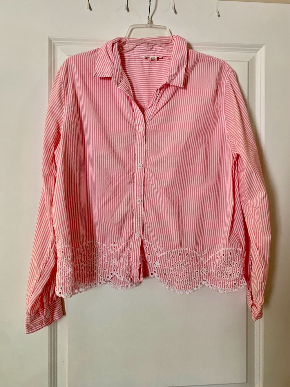 beachlunchlounge Pink & White Striped Button-Down Shirt with Lace Hem